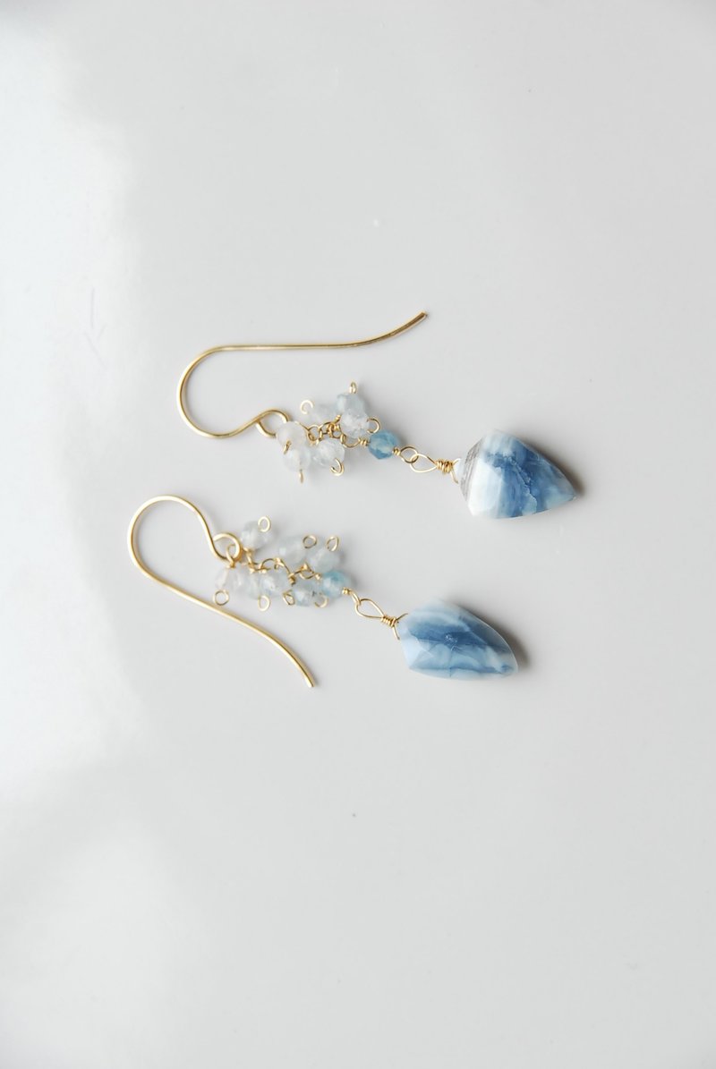 Aquamarine and anchor-shaped blue opal earrings 14kgf - ต่างหู - เครื่องประดับพลอย สีน้ำเงิน