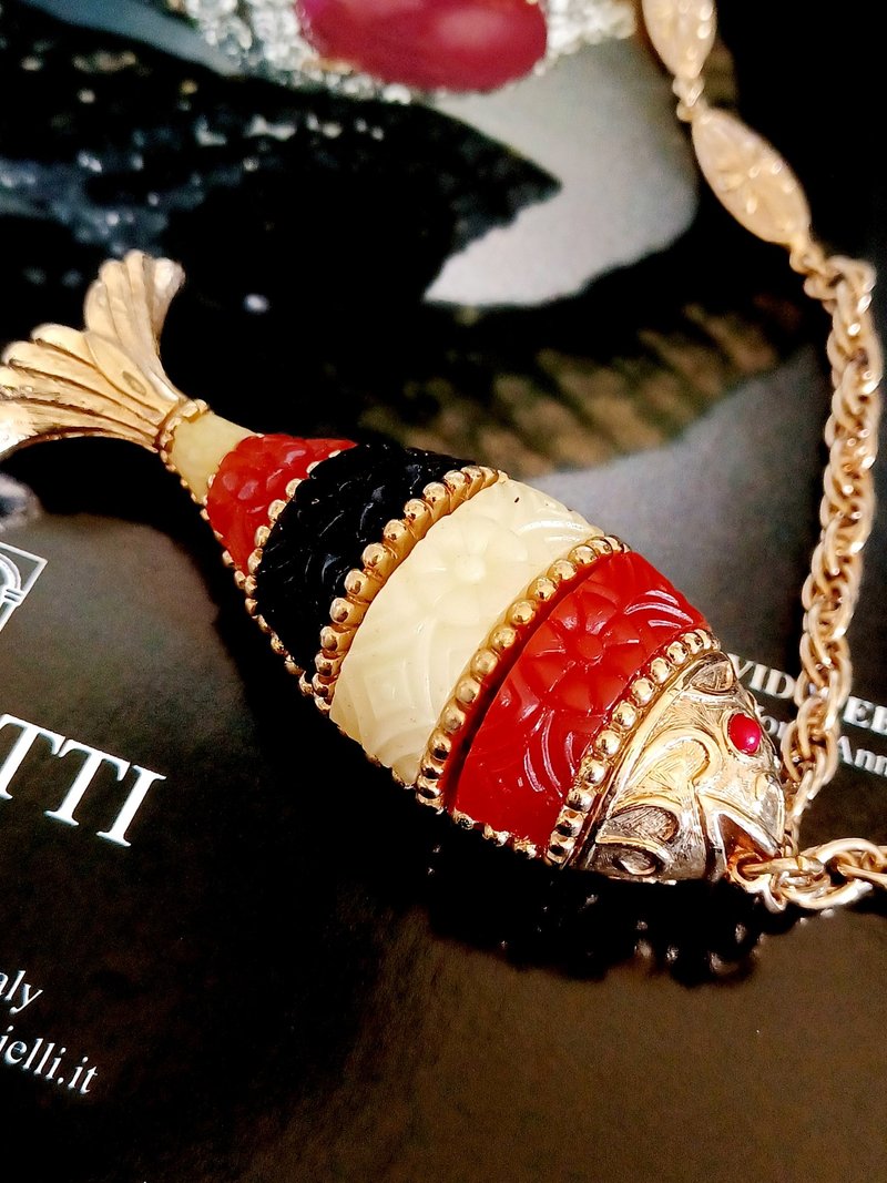 vintage jewelry   古董賽珞珞彩色魚形 項鍊 - 手鍊/手環 - 其他金屬 