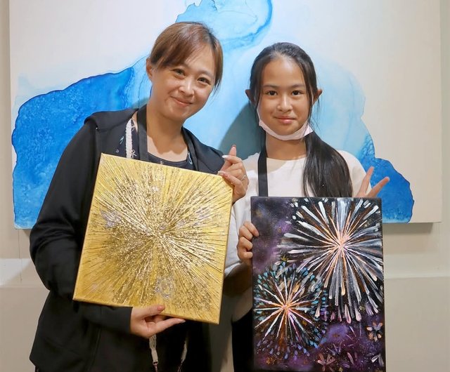 花火のアート作品 フレーム付き 花火 | Atsu ｜インテリア絵画 アートの専門通販 thisisgallery