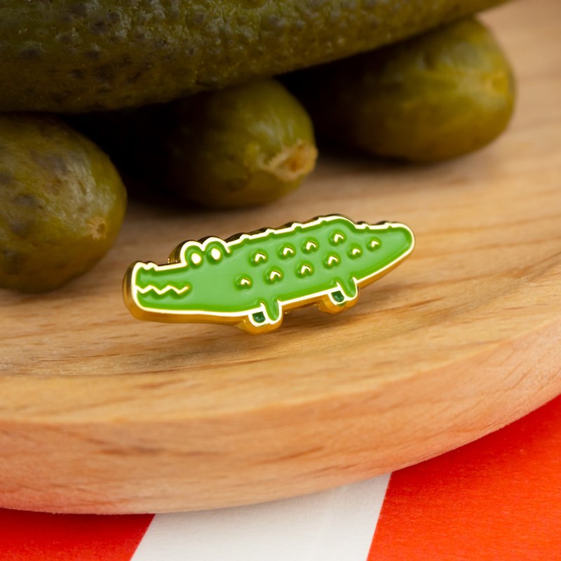 Crocodill Enamel Pin - Brooches - Other Metals Yellow