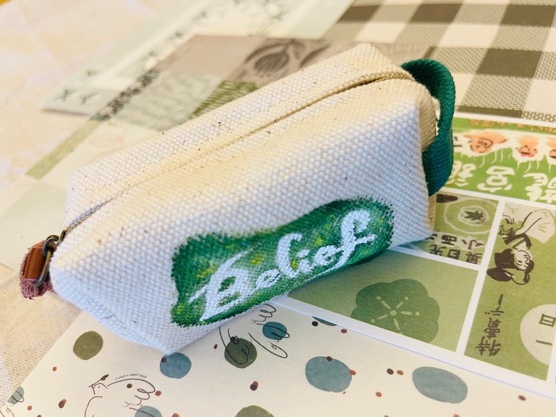 手感。慢起—手繪包x相信 帆布包 零錢包 收納包  隨身小包 - 零錢包/小錢包 - 棉．麻 白色