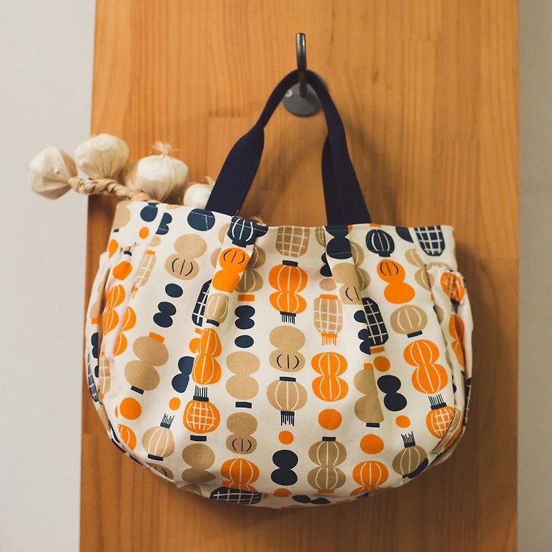 Dumpling Bag / Milly Collection / Paper Lantern / Orange & Blue - กระเป๋าถือ - ผ้าฝ้าย/ผ้าลินิน สีส้ม