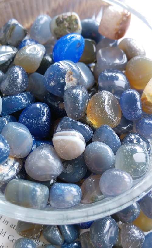 Blue Agate 天然藍瑪瑙玉隨碎石淨化專用碎石一份100g 售80元石話石說