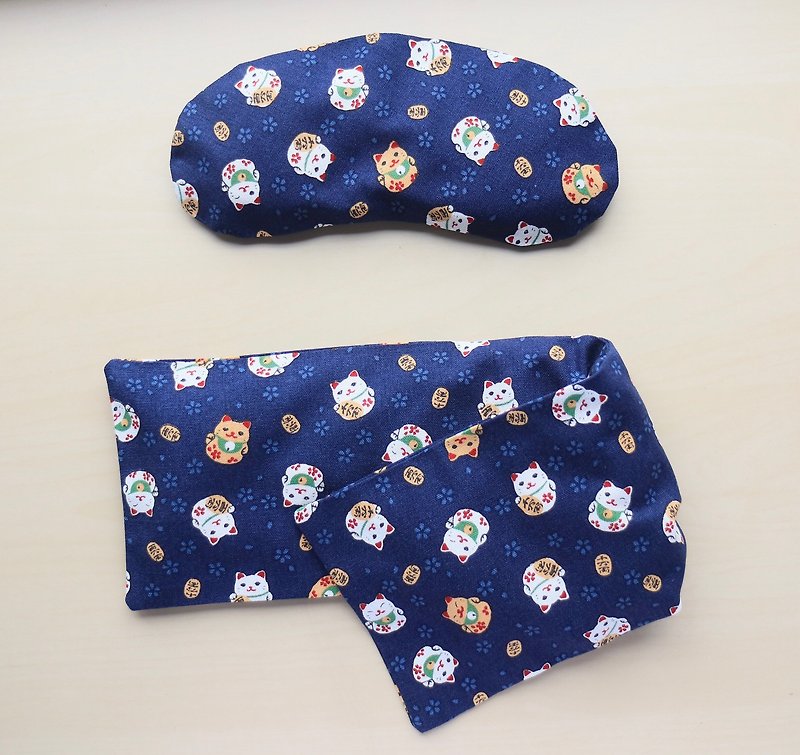 【Recruiting cat】Hot compress eye mask all-purpose shoulder hot compress pad カイロVarious aromas available