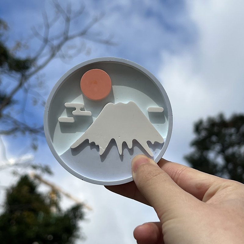 [Handmade in Hong Kong] Mount Fuji Stereo Coaster - Coasters - Other Materials Blue