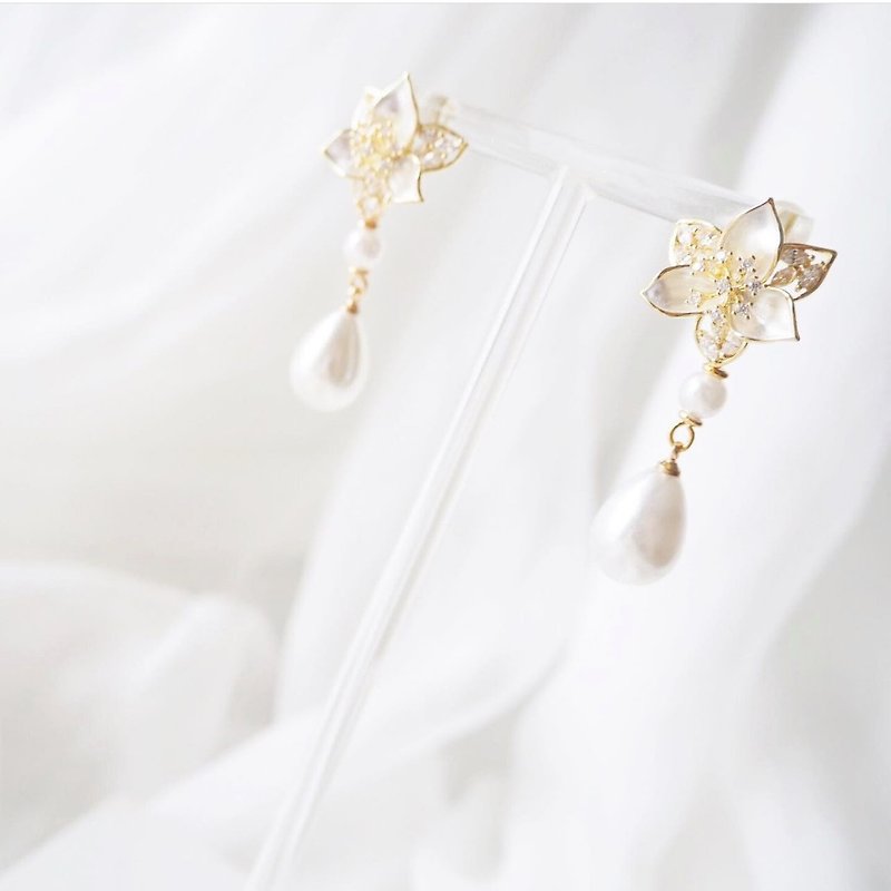 Bridal Earring Bridal Clip-On Birthday Gift Elegant Earring Clip-On Customization - Earrings & Clip-ons - Other Metals White