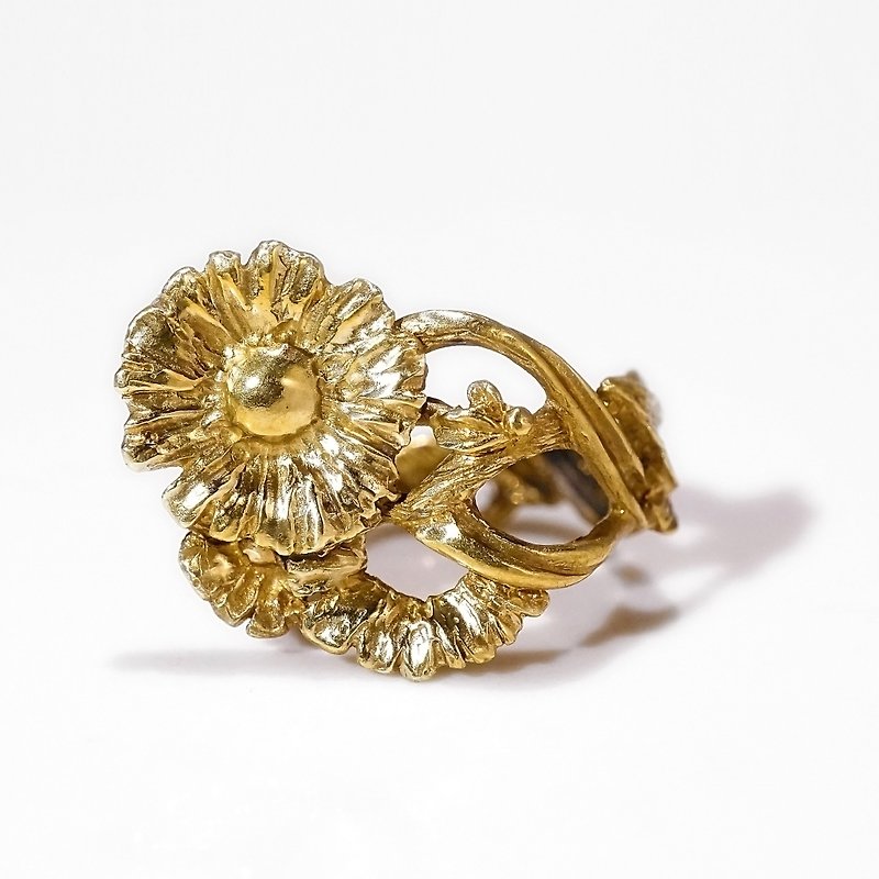 Small Garden Series - Daisy ring / Bronze - แหวนทั่วไป - ทองแดงทองเหลือง สีเงิน