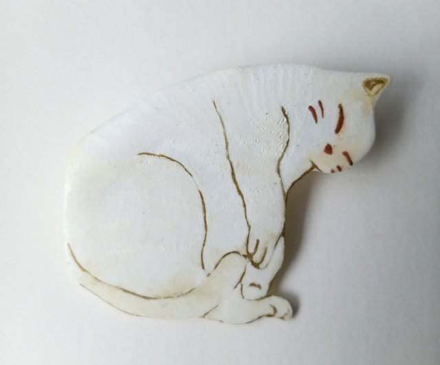 Brooch sleeping cat cat hand-painted one-of-a-kind - Shop