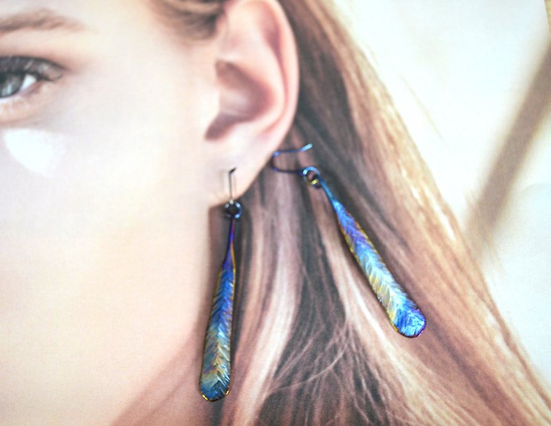 Titanium pierced earrings = 2 feather earrings = 51mm - Earrings & Clip-ons - Other Metals Multicolor
