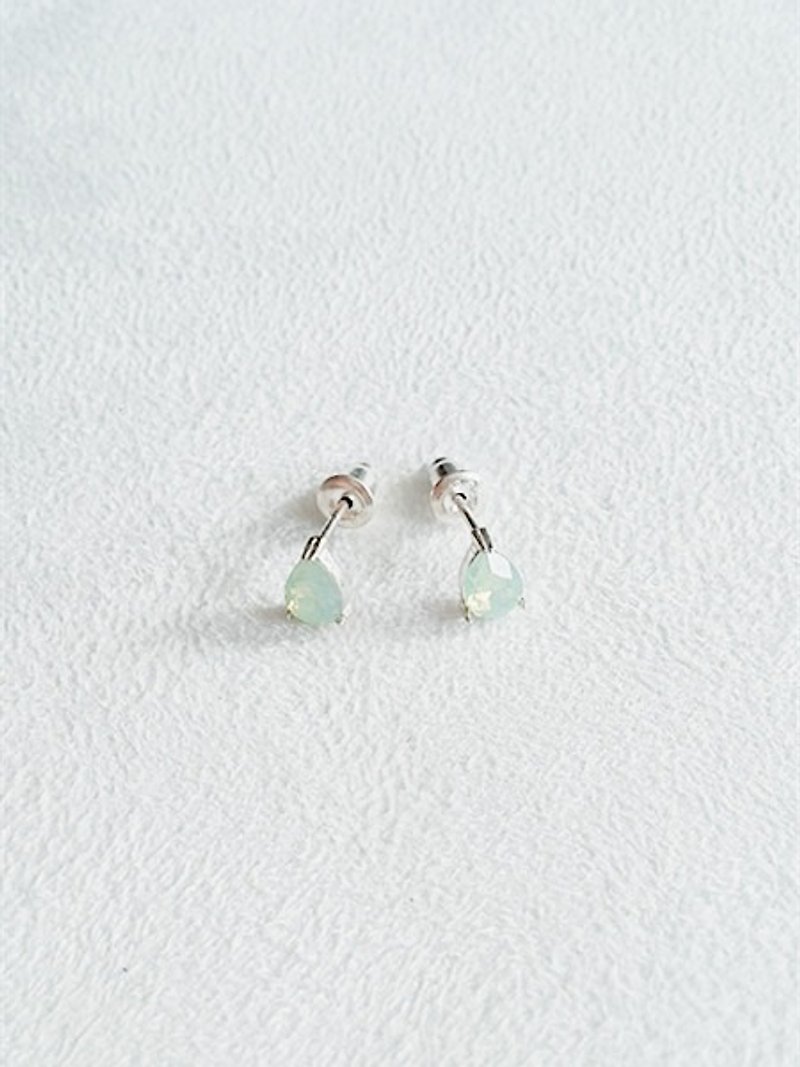 Earrings Water droplets Green Sterling Silver - ต่างหู - เงินแท้ หลากหลายสี