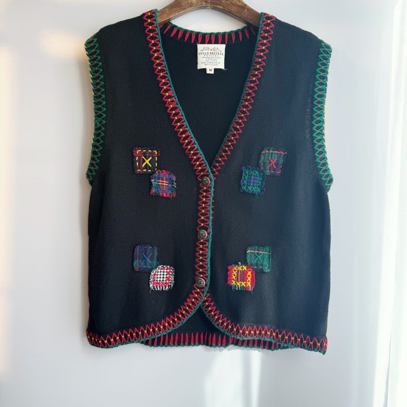 vintage patchwork knitted vest - เสื้อกั๊กผู้หญิง - ไฟเบอร์อื่นๆ หลากหลายสี