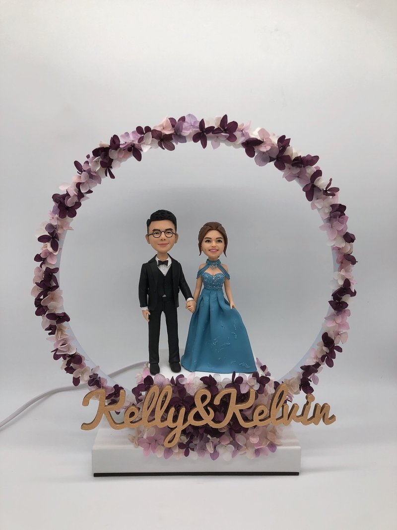 只限香港客戶 婚禮佈置、婚禮禮物 — 真人版公仔婚禮花圈LED燈 - 陶藝/玻璃 - 陶 多色