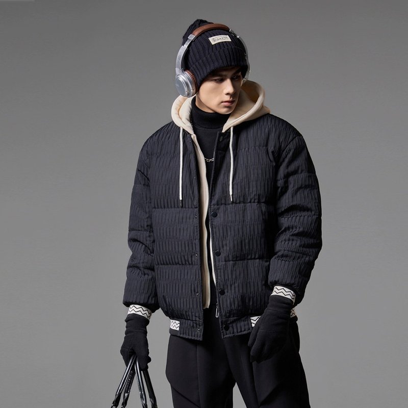 Winter men's loose hooded duck down coat short down jacket coat - เสื้อโค้ทผู้ชาย - เส้นใยสังเคราะห์ สีดำ