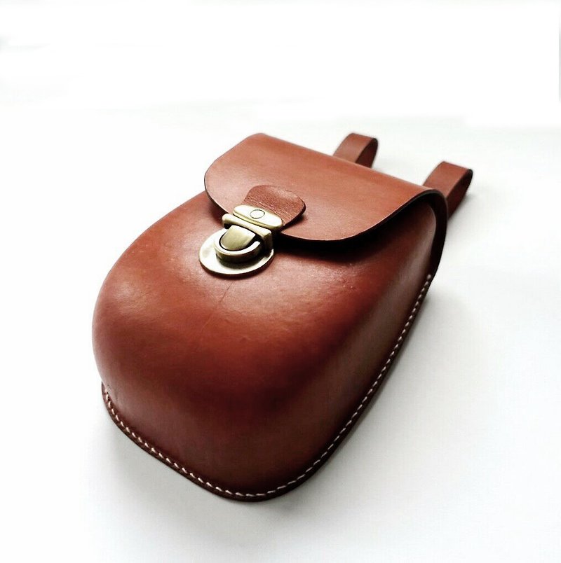 Fiber hand-made hand-sewn vegetable tanned plastic waist bag - Other - Genuine Leather Brown