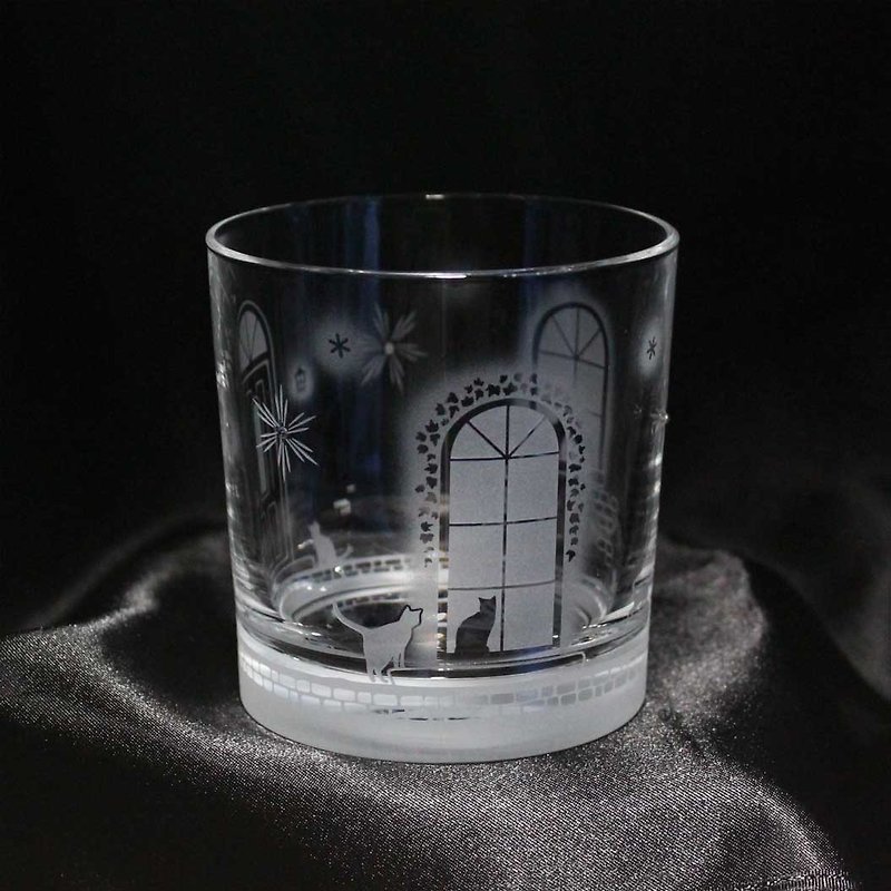 【冬の洋館 / ロックグラス】猫モチーフのロック・グラス 名入れ加工対応品(別売りオプション) - 杯/玻璃杯 - 玻璃 透明