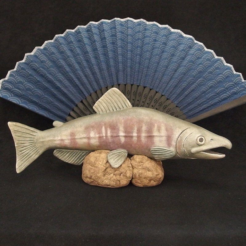 Ceramic Male Chum Salmon (Length:9.8in), Hand-built Ceramic Art - ของวางตกแต่ง - ดินเผา 