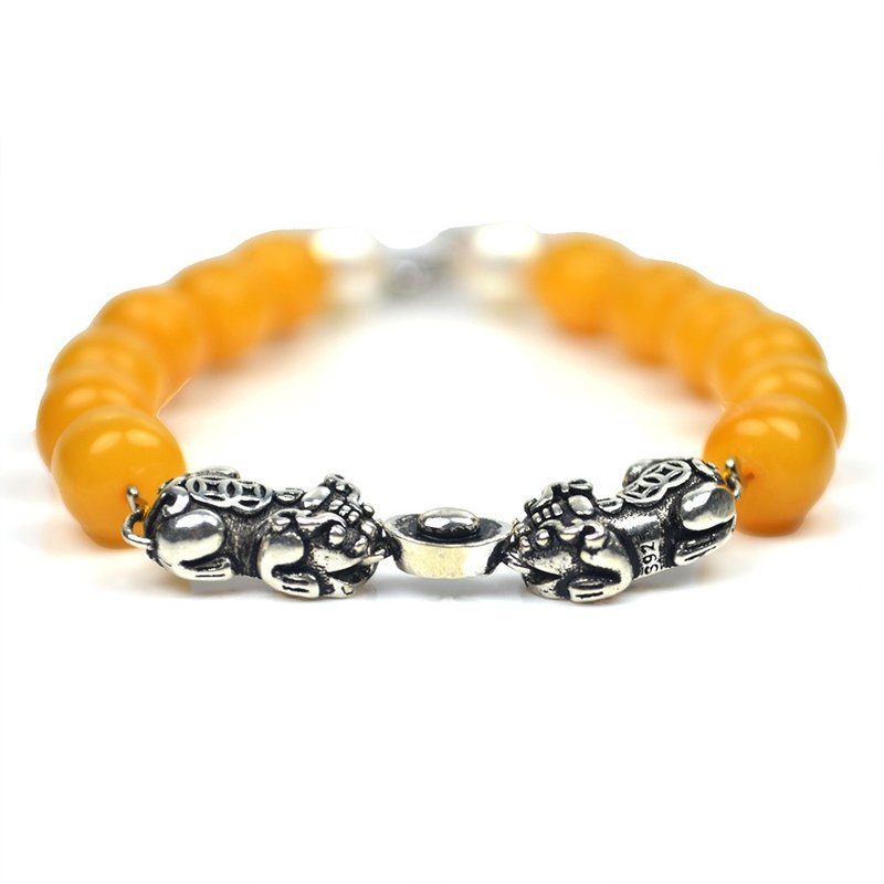 Amber Cloudy Amber Pixu Design Apple Shape Bead Bracelets - สร้อยข้อมือ - เครื่องประดับพลอย 