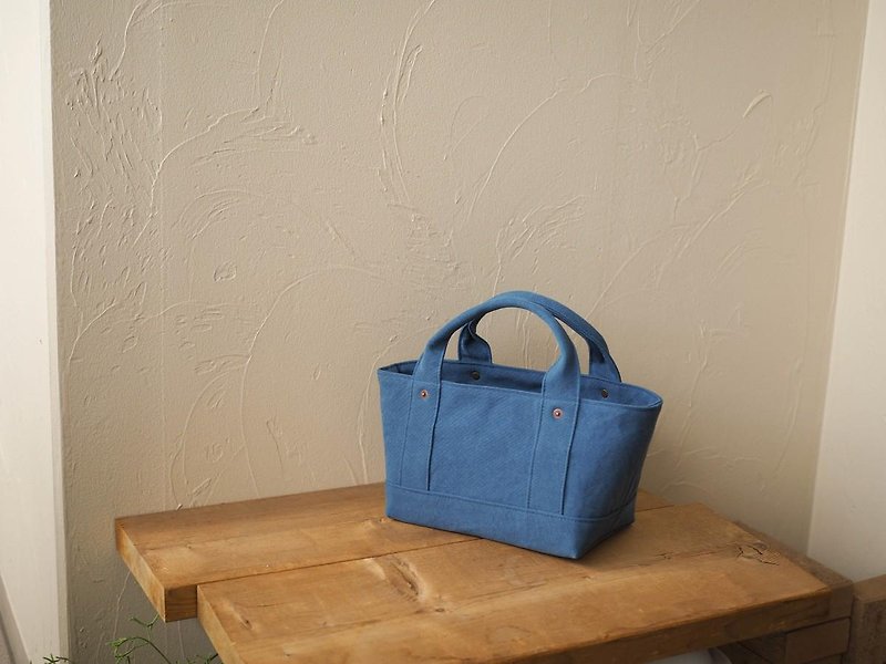 With a lid only Tote S deep blue - Handbags & Totes - Cotton & Hemp Blue