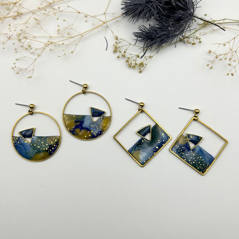 Big round and generous/polymer clay handmade earrings - Earrings & Clip-ons - Pottery Multicolor