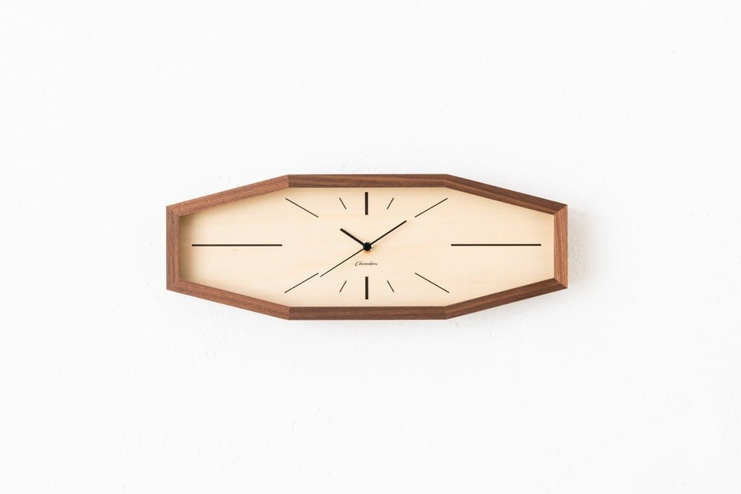 Modpoly 摩登波麗 LINEAR CLOCK 線條八角形時鐘