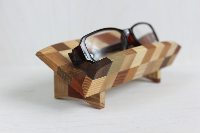 Parquet glasses placed - Other - Wood 