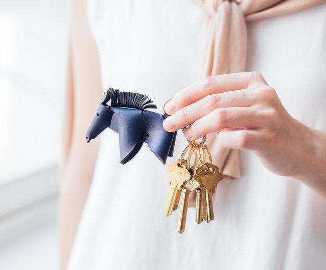 Szoo植鞣革動物單品 生肖系列 設計館shekinah 手工皮革 吊飾 Pinkoi