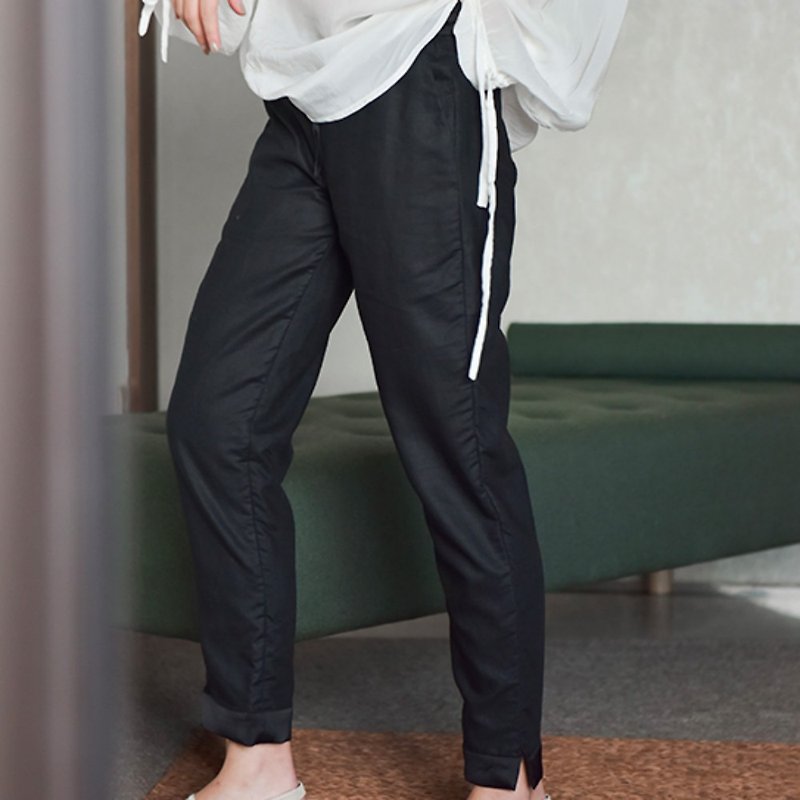 Light and nothing Rêveur | Black is particularly good to wear satin linen stitching elastic waist pants - Women's Pants - Cotton & Hemp Black