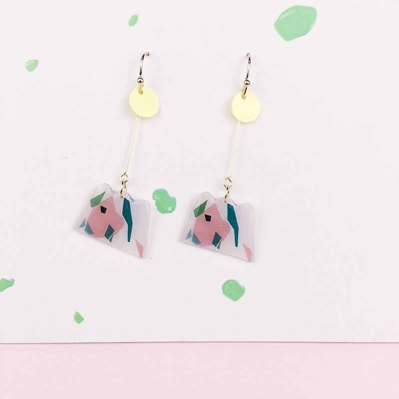 A pair of color block reorganization series earrings on the drawing board - Earrings & Clip-ons - Resin 