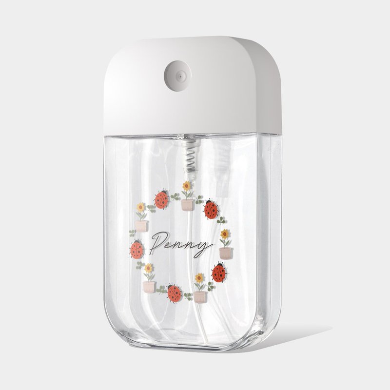 客製化英文名 金龜子 小花 草寫字母 酒精瓶 卡片式噴瓶 PU127 - 居家收納/收納盒/儲物盒 - 塑膠 紅色