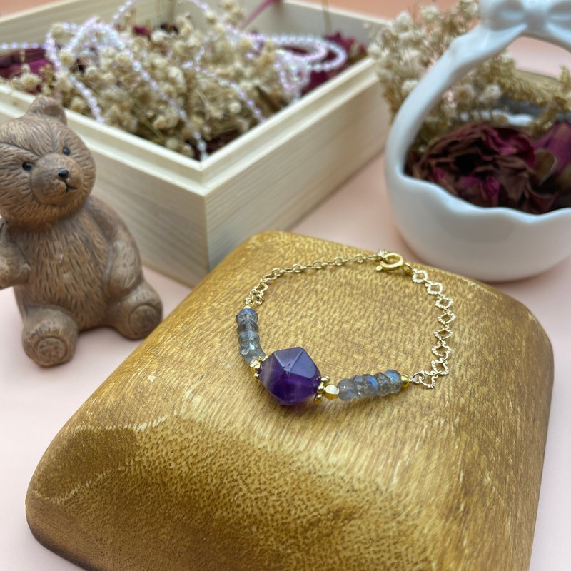 Forget each other, angled amethyst + angled labradorite crystal bracelet, 14K Bronze gold injection bracelet, design - Bracelets - Crystal 