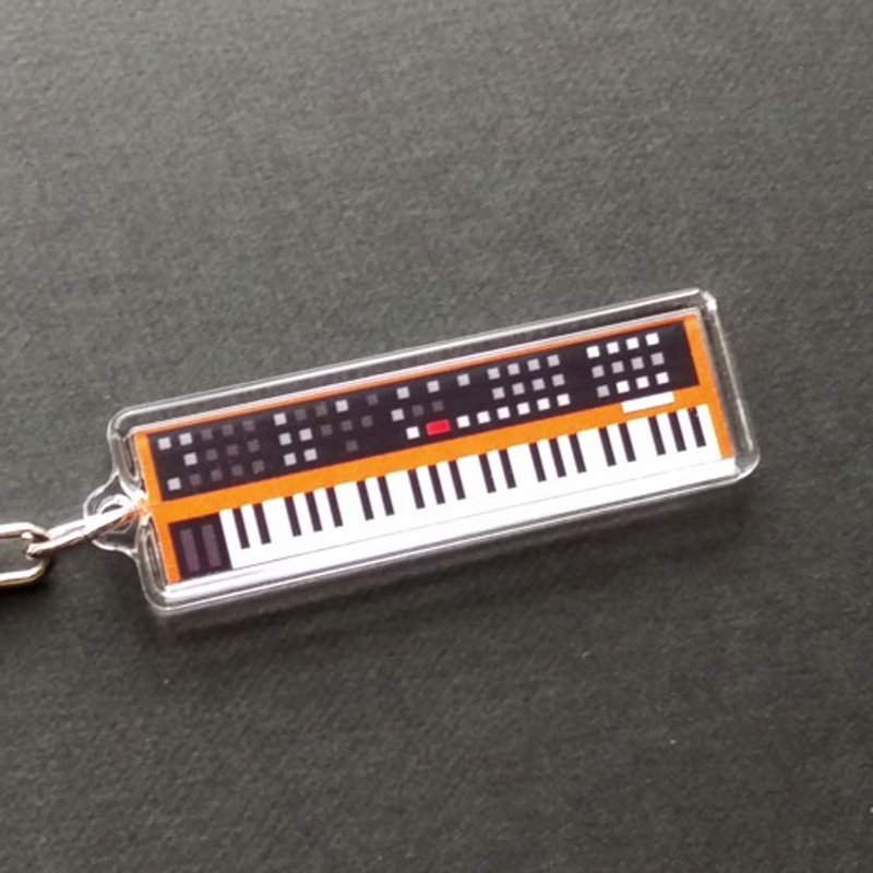 [Keychain] Synth Keychain / 02: ANALOG SYNTHESIZER - Charms - Plastic 