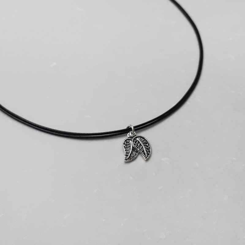 Wax thread necklace sterling silver Thai Silver Futaba x black Wax rope thin thread - Collar Necklaces - Other Materials Black
