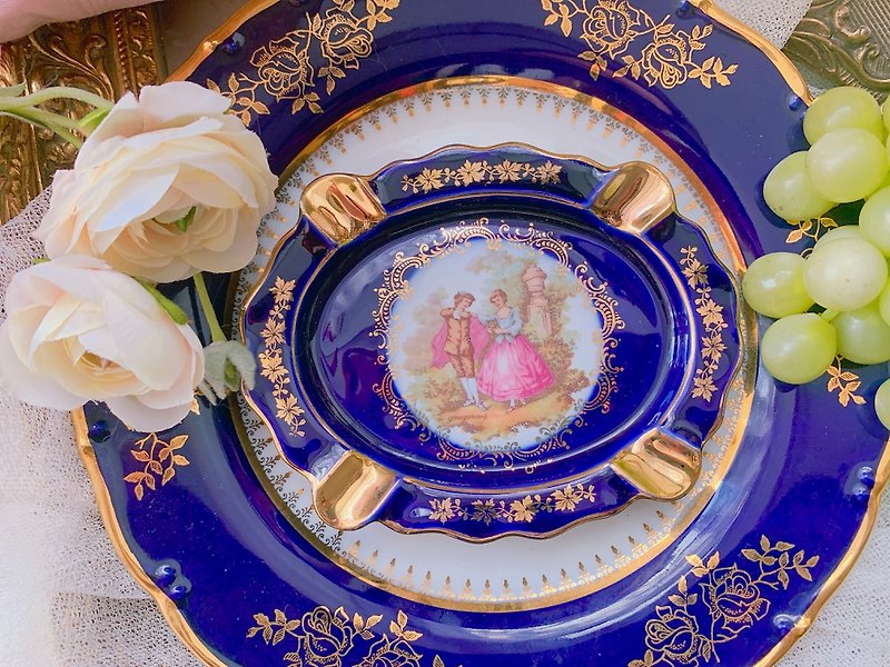 French famous Limoges Limoges hand-painted 22k gold talk about love ashtray ashtray - เพลงอินดี้ - เครื่องลายคราม สีน้ำเงิน