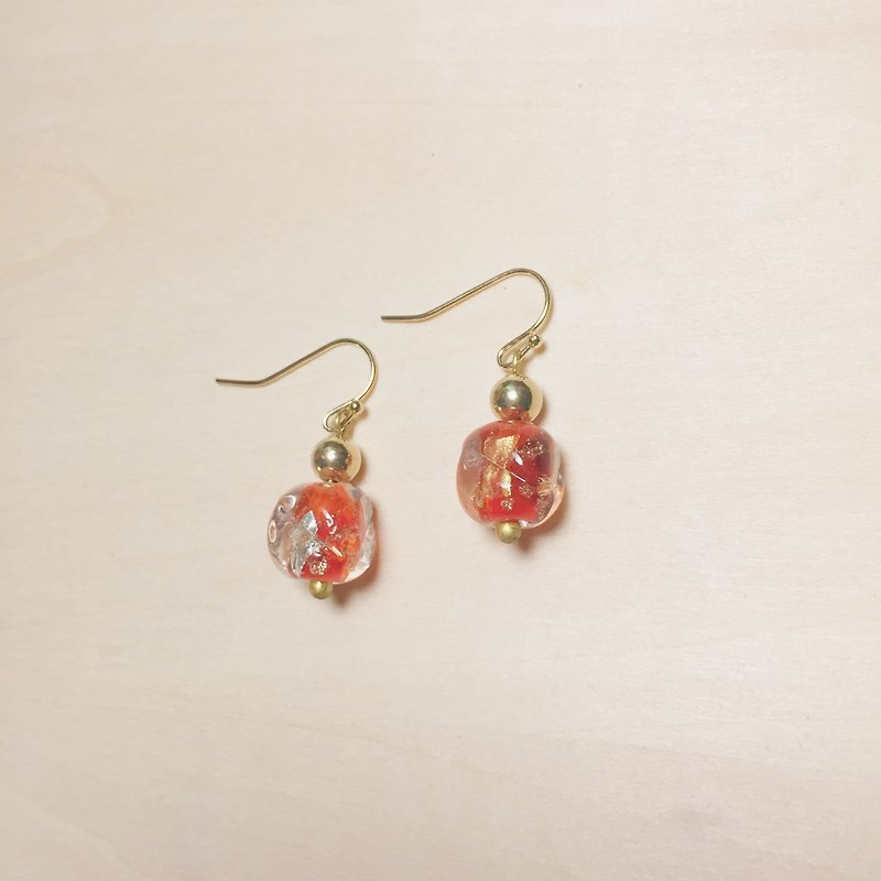Vintage red round side square gold and silver foil glazed earrings - ต่างหู - กระจกลาย สีแดง