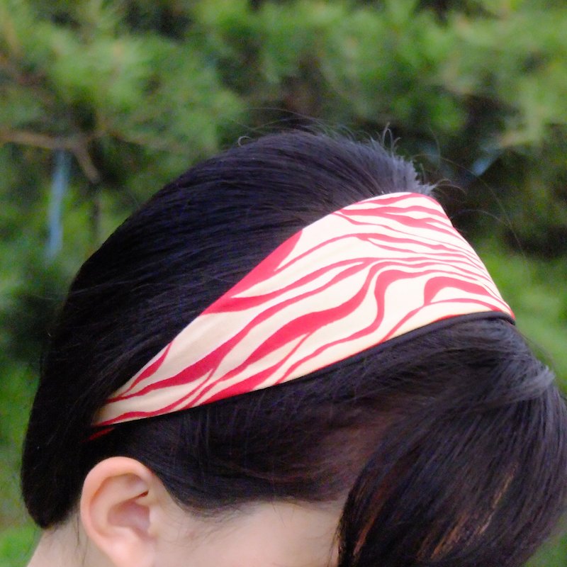 『紅斑馬』率性闊遊 野性大地｜Azzora 超彈力萊卡髮帶 - 髮飾 - 聚酯纖維 紅色