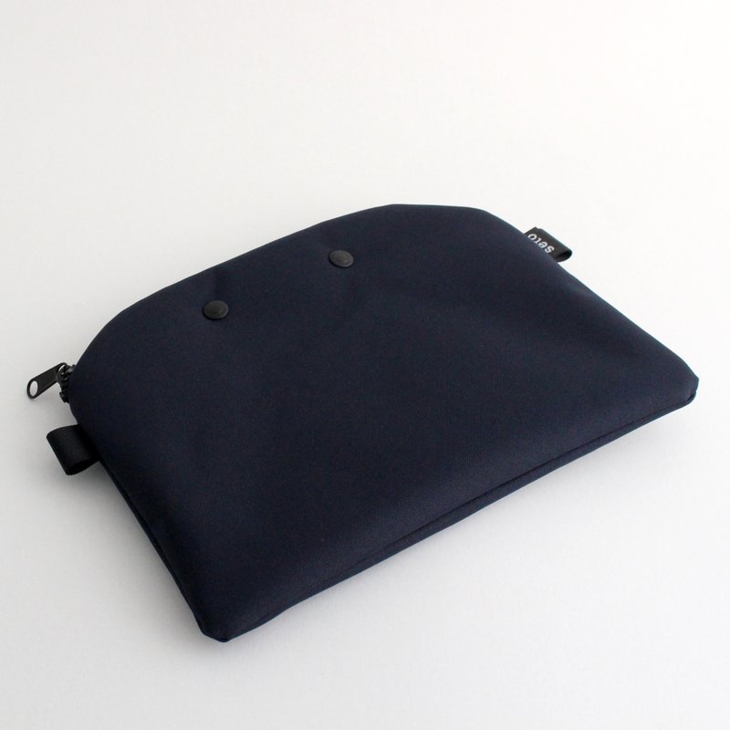 seto / creature bag / iPad case / Bag in bag / Case A5 / Navy - Toiletry Bags & Pouches - Polyester Blue