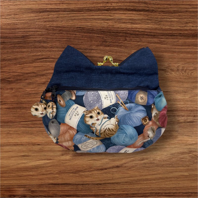 I love cats-cat-shaped kiss lock bag with double zippers - Messenger Bags & Sling Bags - Other Materials 