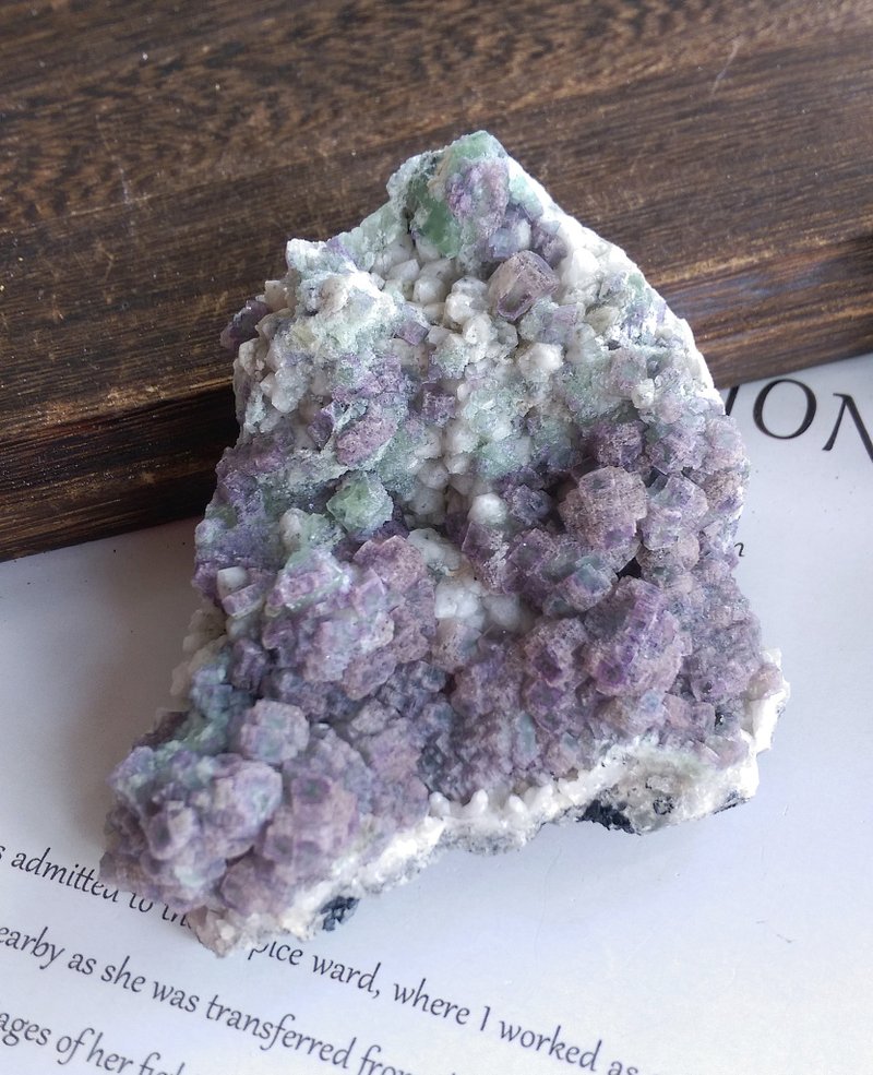 Fluorite 內蒙產地  階梯狀 紫綠色雙色螢石 天然礦石 原礦 - 擺飾/家飾品 - 其他材質 