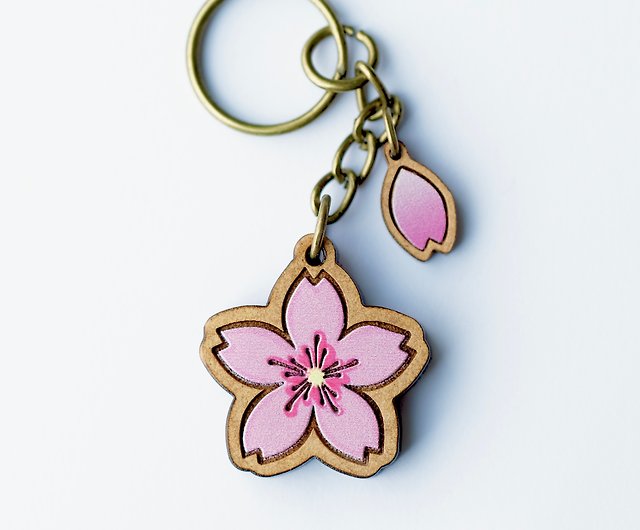 Painted Wooden key ring - Cherry blossom - Shop TienTien Workshop Keychains  - Pinkoi