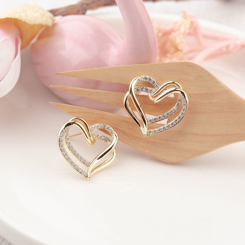 love heart earrings - Earrings & Clip-ons - Copper & Brass 
