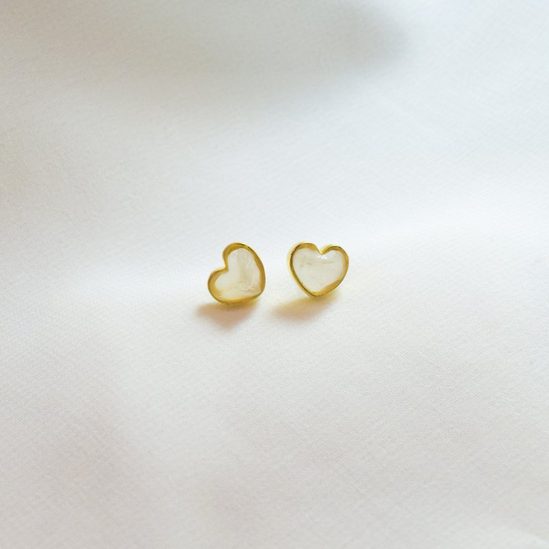 Heartbeat Pendant - Earrings & Clip-ons - Other Materials Gold