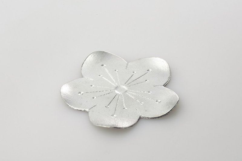 Flower Tray - Japanese Plum - Coasters - Other Metals Silver