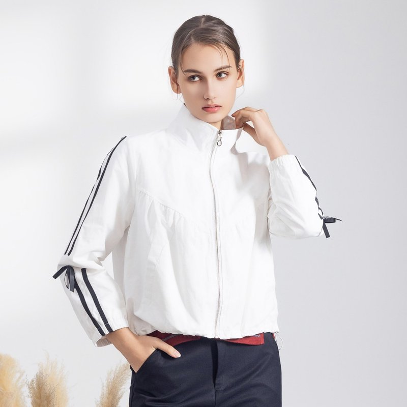 【ICare】柔白運動風甜美蝴蝶結夾克外套(M-L) | 女外套 運動外套 - 女大衣/外套 - 聚酯纖維 白色