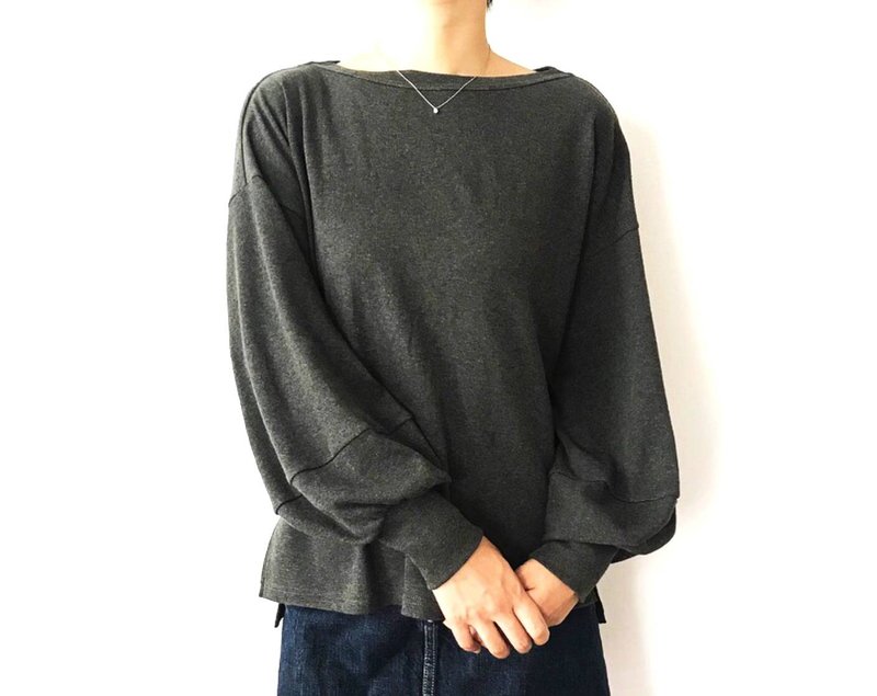 形にこだわった 大人のボリュームプルオーバー - 女上衣/長袖上衣 - 棉．麻 黑色
