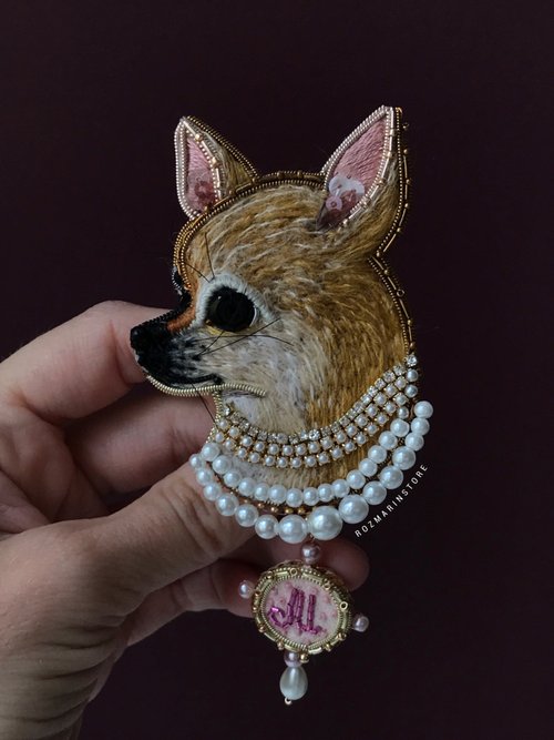 ビーズブローチペットポートレート、犬刺繍ピン - ショップ ROZMARINstore ブローチ - Pinkoi