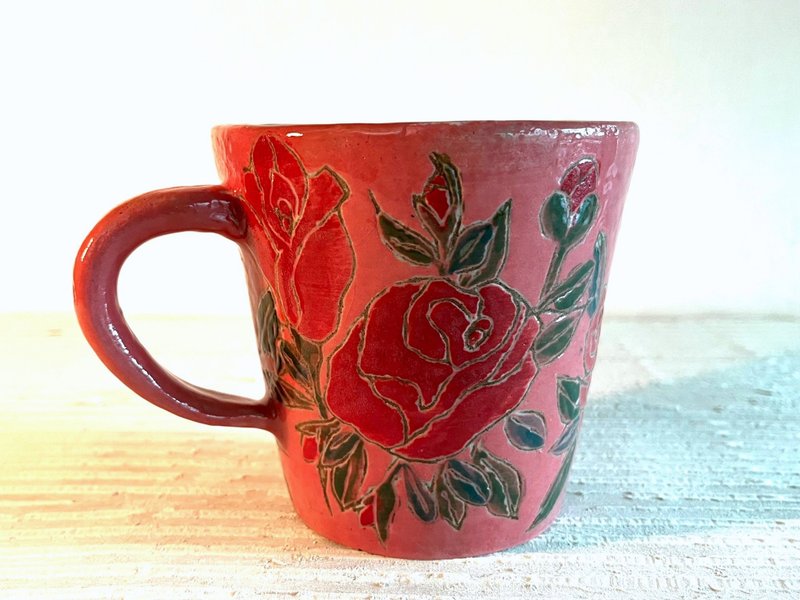 Sincere Hearts Red Rose Coffee Cup (Remade after Sold Out)_Pottery Mug - แก้วมัค/แก้วกาแฟ - ดินเผา สึชมพู