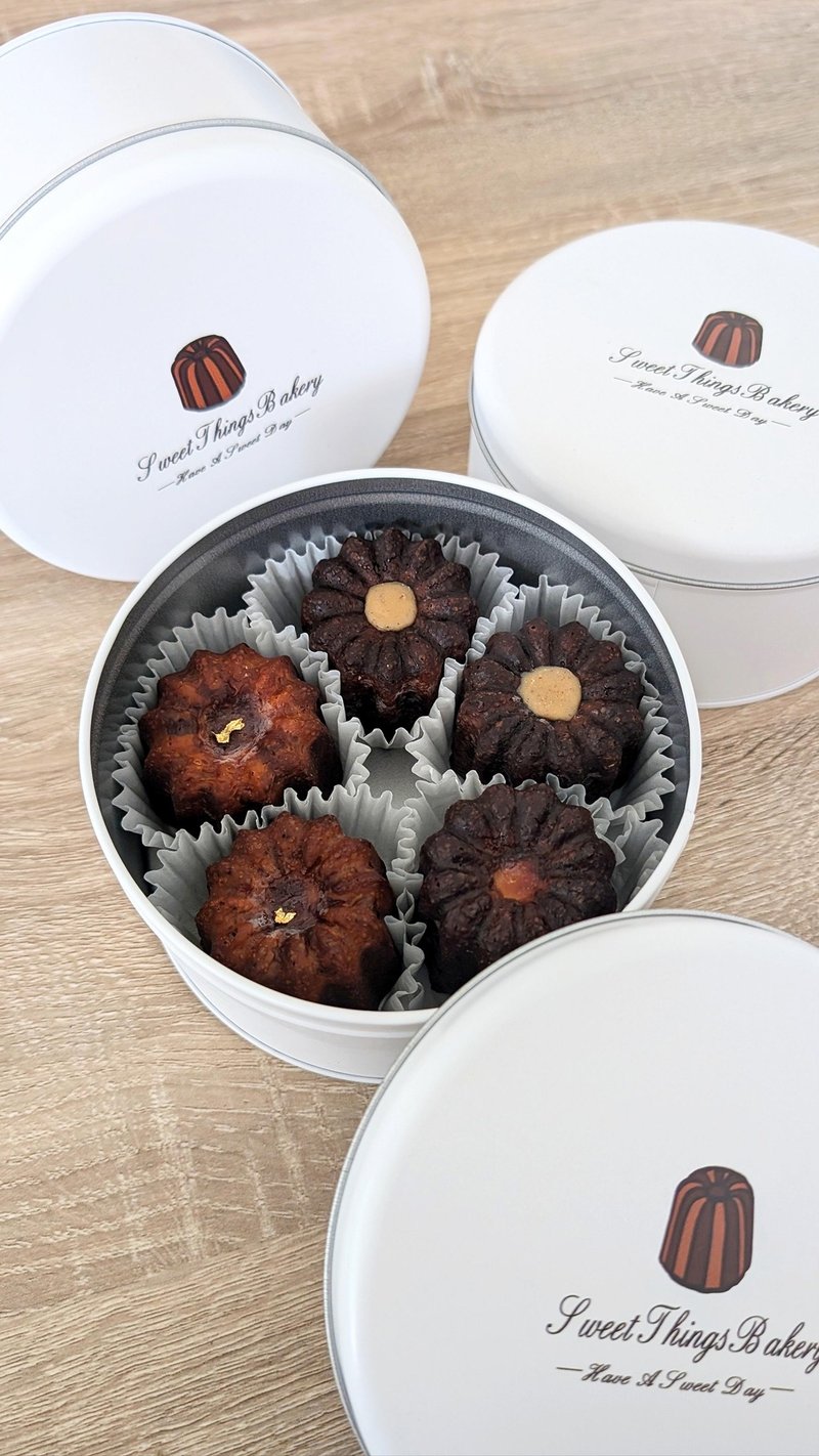 聖誕禮盒-可麗露五入鐵盒 - 蛋糕/甜點 - 其他材質 白色