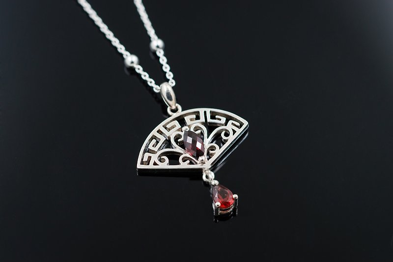 -Fan Edge-Pendent Pendent / Necklace Necklace - Necklaces - Sterling Silver Red
