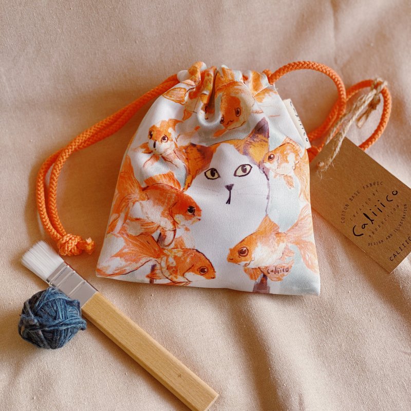 SMALL BAG CAT AND GOLDFISH - 束口袋/束口背包/水桶包 - 絲．絹 橘色