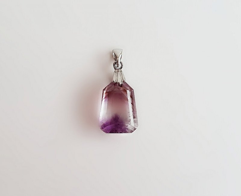 Gem Series ‧ Pansy ‧ Xia natural ore Amethyst ‧ pendant - Necklaces - Gemstone Purple